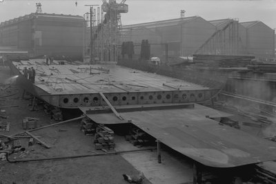 Vista dei doppi fondi di Nicola, il primo SD14, al cantiere navale di Southwick, Sunderland, 16 ottobre 1967 da Unbekannt Unbekannt